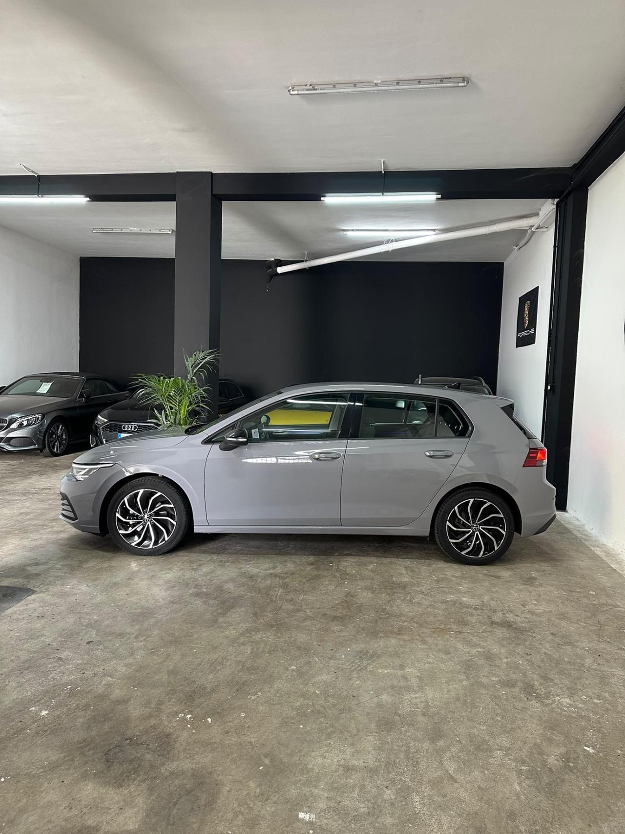 Volkswagen Golf 2.0 TDI 150 CV DSG SCR Life