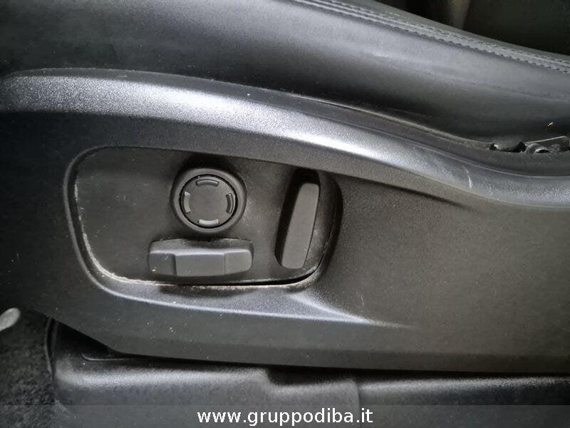 Land Rover Defender VII 2020 110 Diesel 110 3.0d i6 mhev SE awd 200cv auto