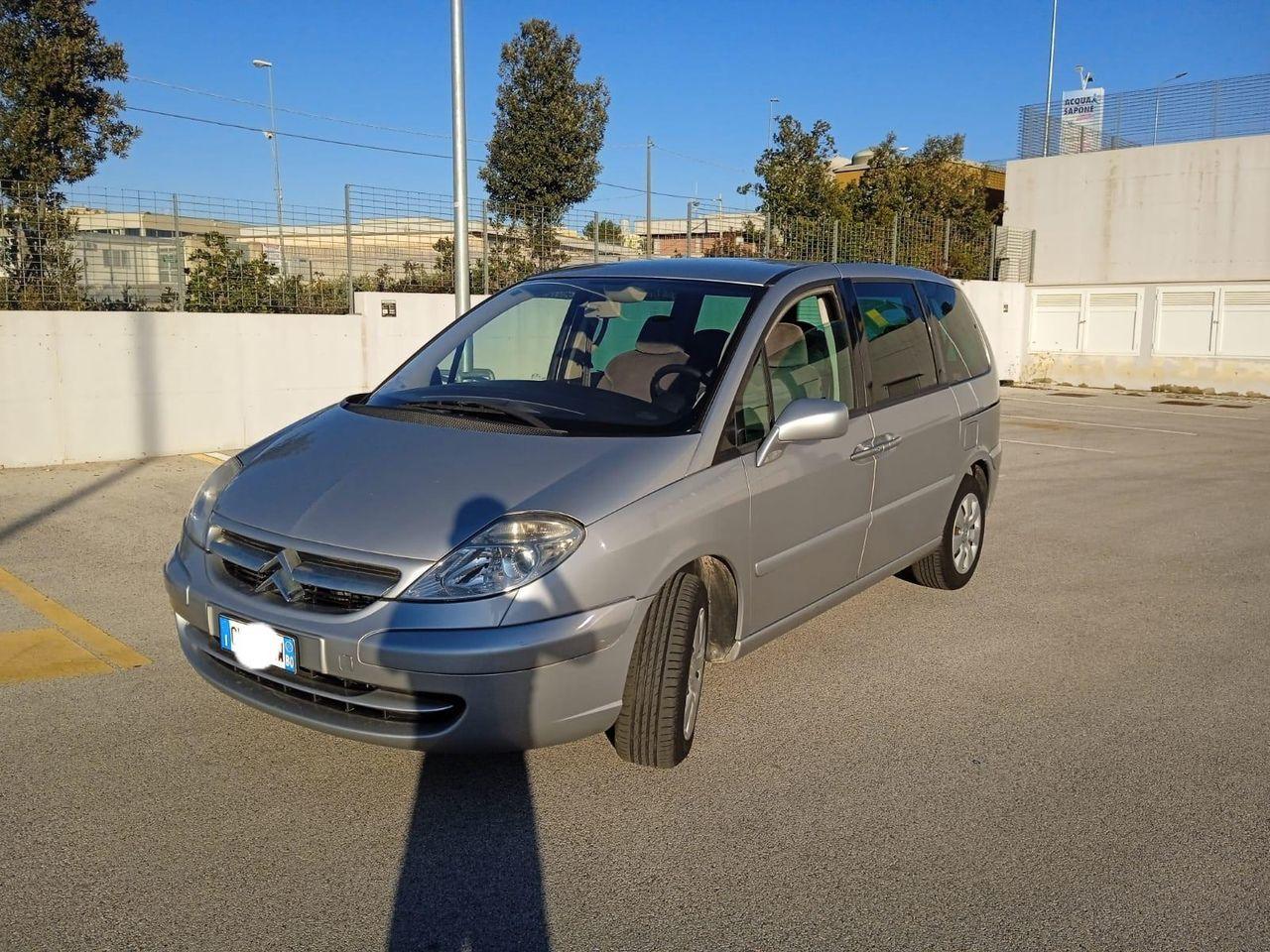 CITROEN C8 2.2 HDi FAP Exclusive