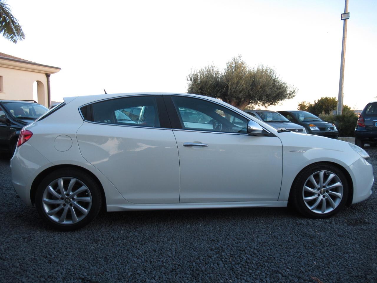 Alfa Romeo Giulietta 2.0 MULTIJET 170CV