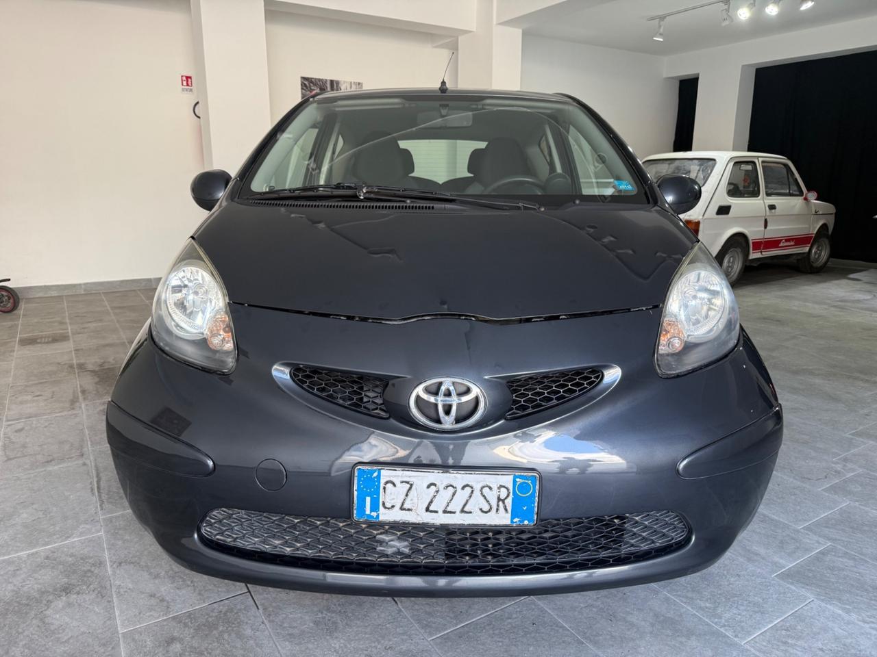 Toyota Aygo 1.0 12V VVT-i 3 porte Sol