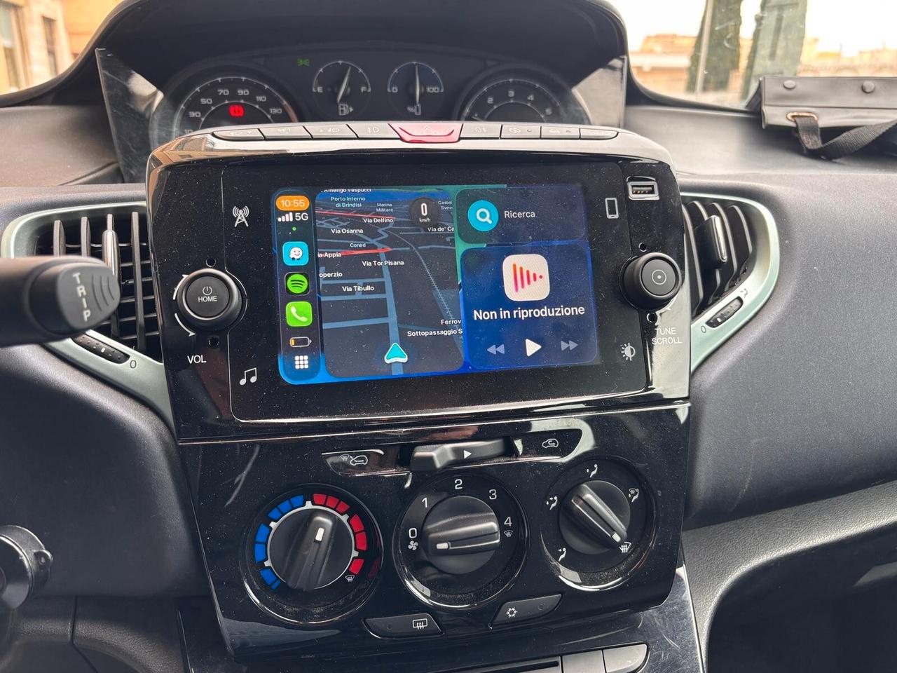 Lancia Ypsilon 1.0 FireFly 5 porte S&S Hybrid Gold Plus