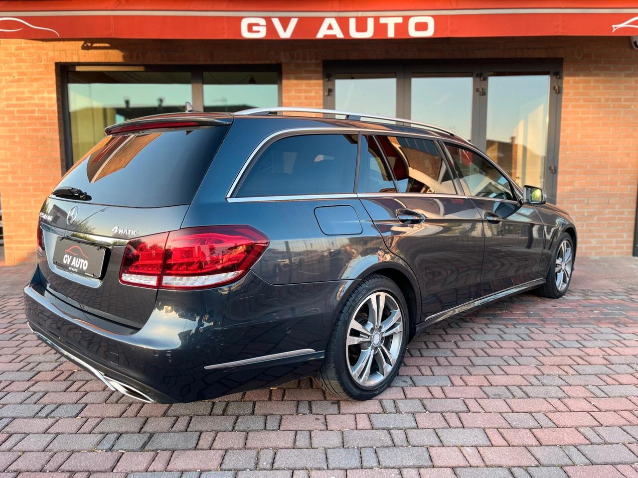 Mercedes E 250 4Matic Automatic Premium