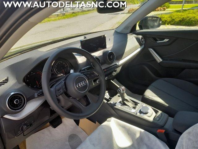 AUDI Q2 35 TDI quattro S tronic Business