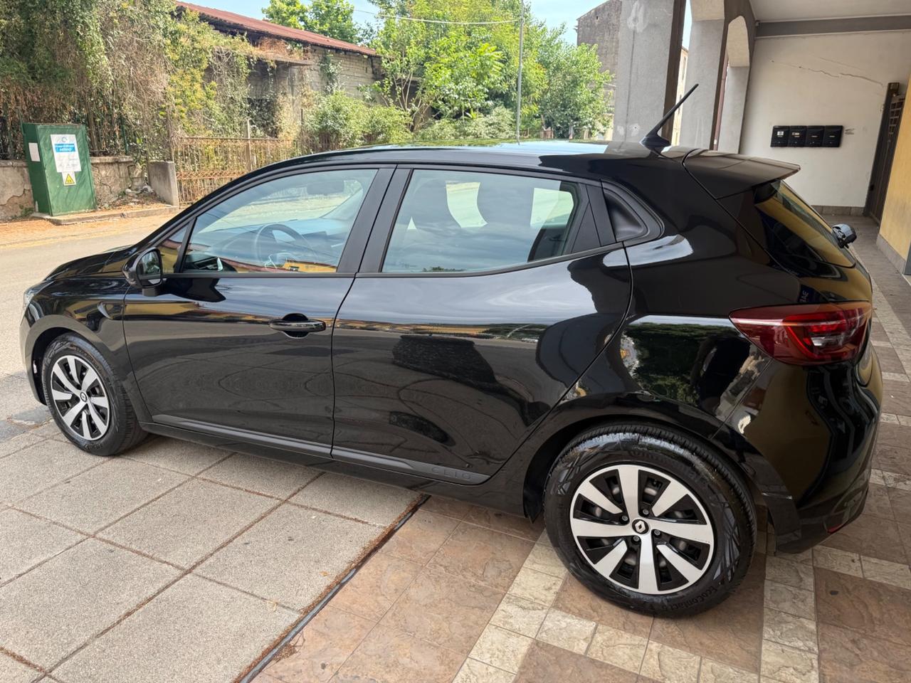 Renault Clio 2023 - 1.0SCe 65 CV 5 porte Equilibre