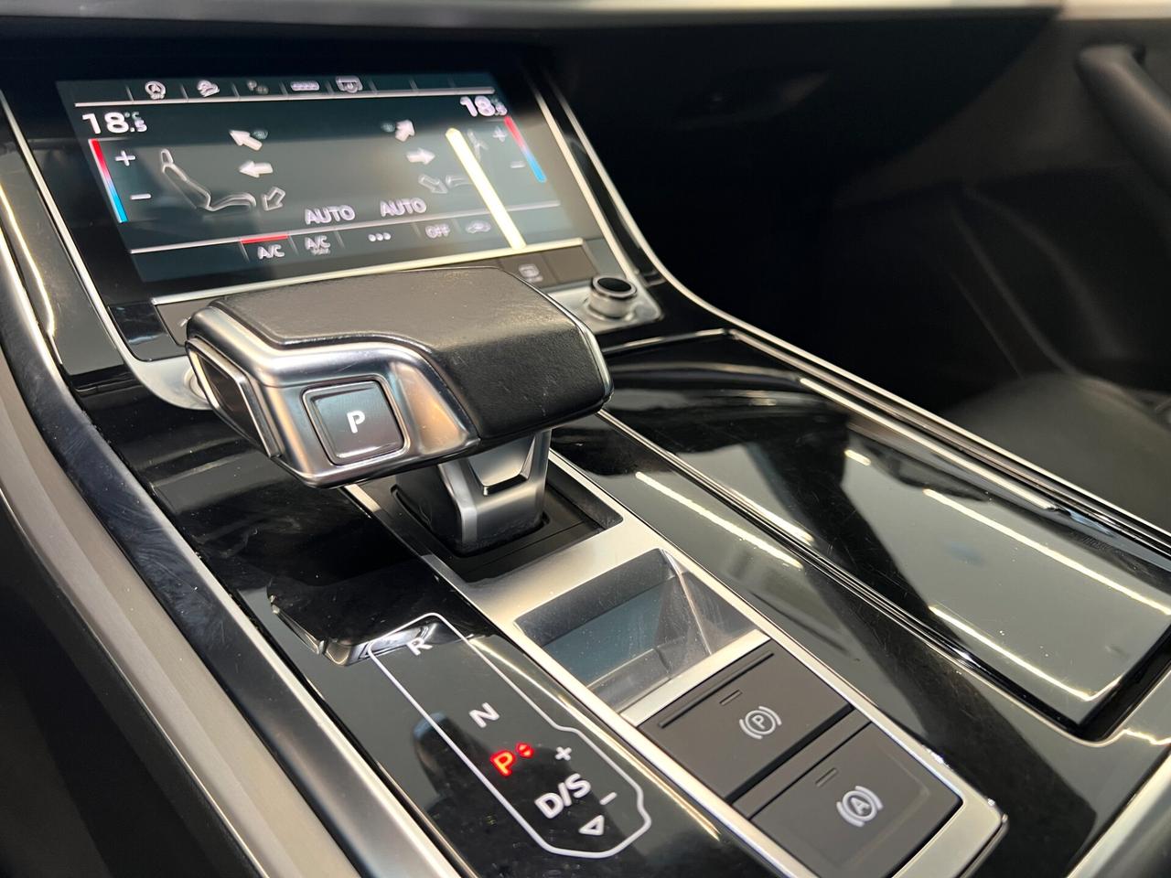 Audi Q8 50 TDI 286 CV quattro tiptronic Sport