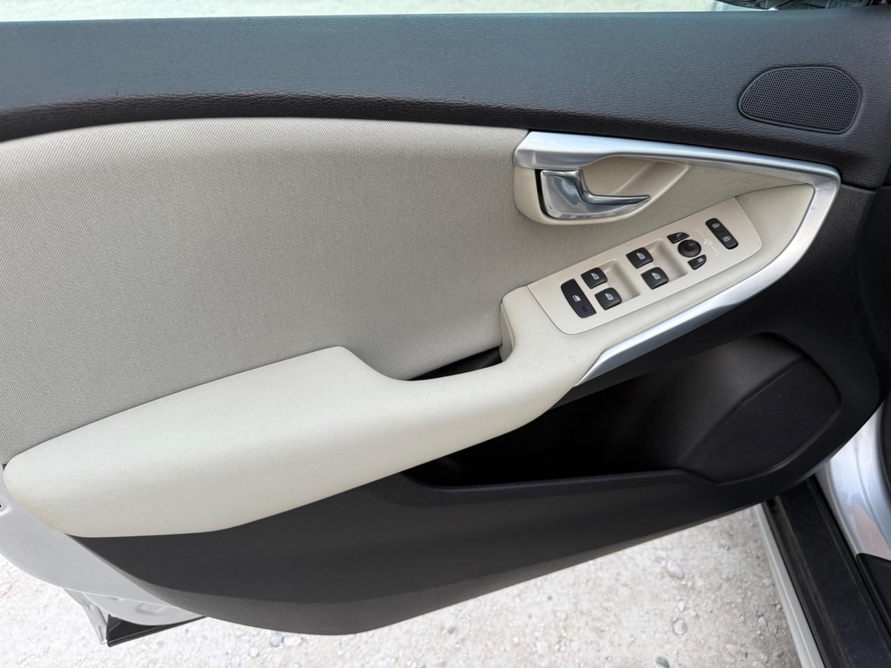 Volvo V40 Cross Country D2 GARANZIA R-DESIGN SPORT