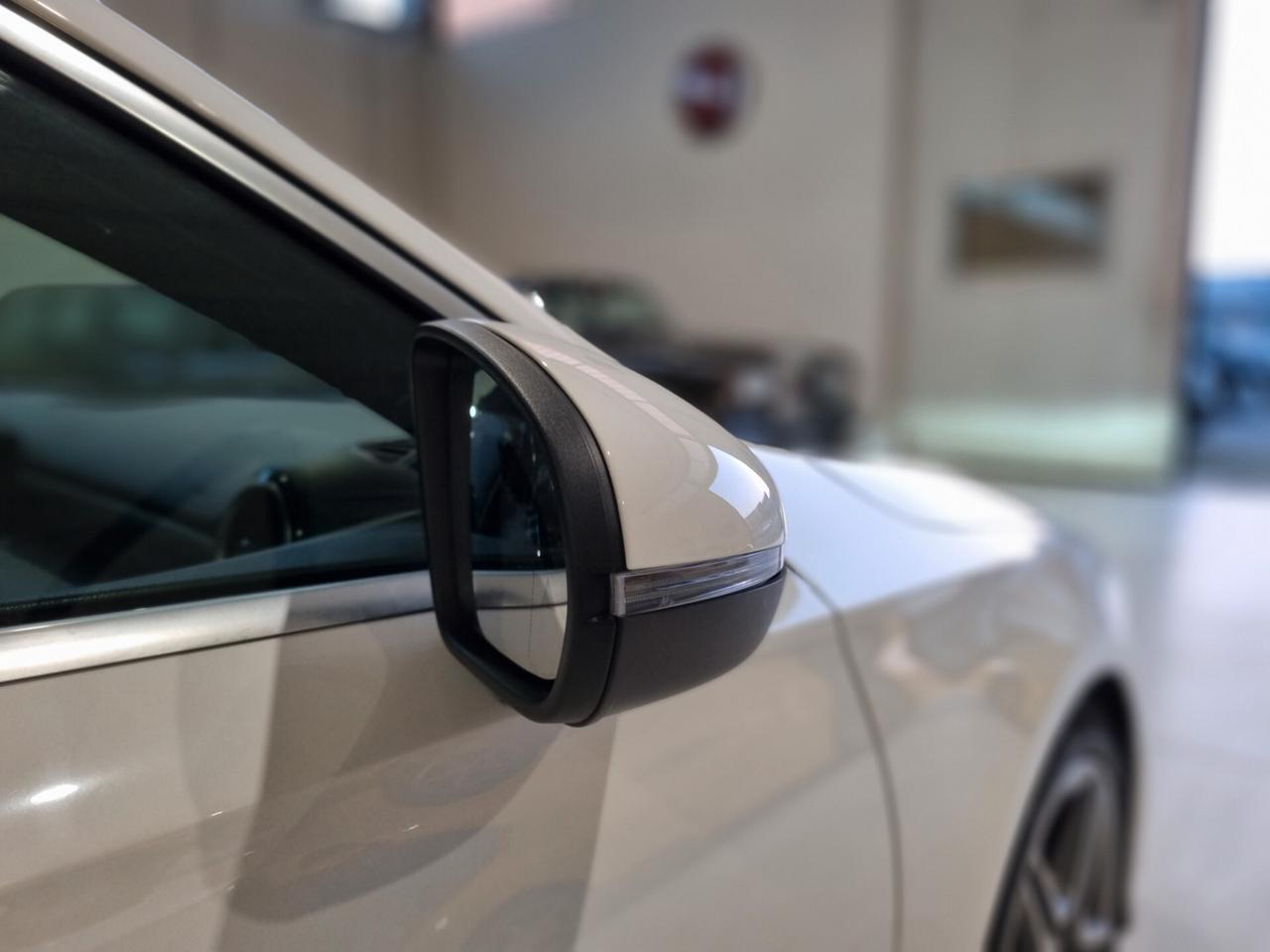 Mercedes-Benz A 180 d Automatic Premium AMG