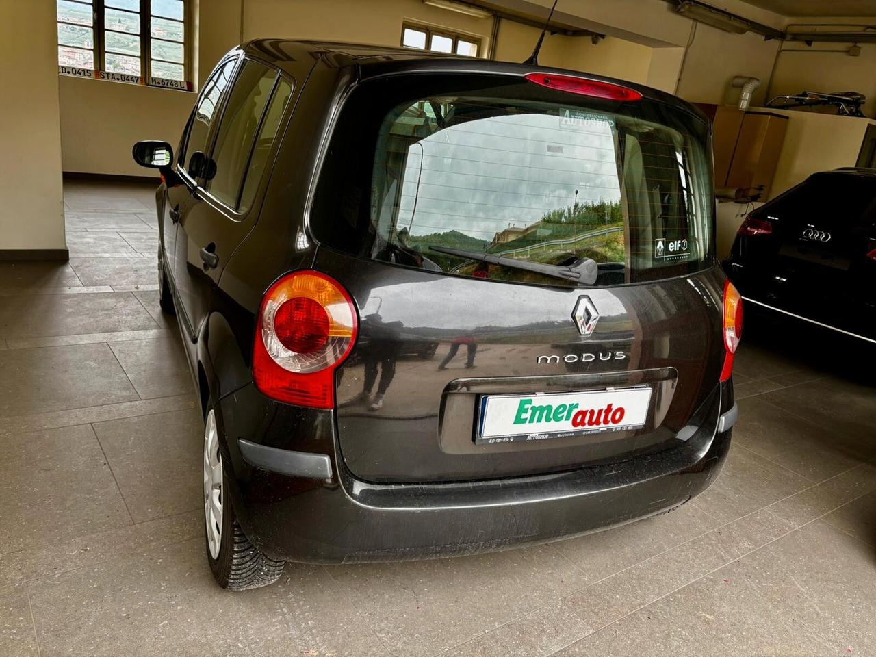 Renault Modus 1.2 16V Confort Authentique