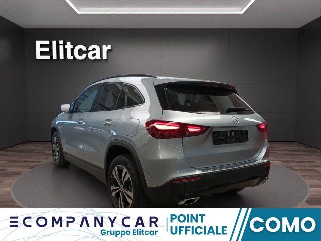 MERCEDES-BENZ GLA 200 Automatic Progressive Advanced