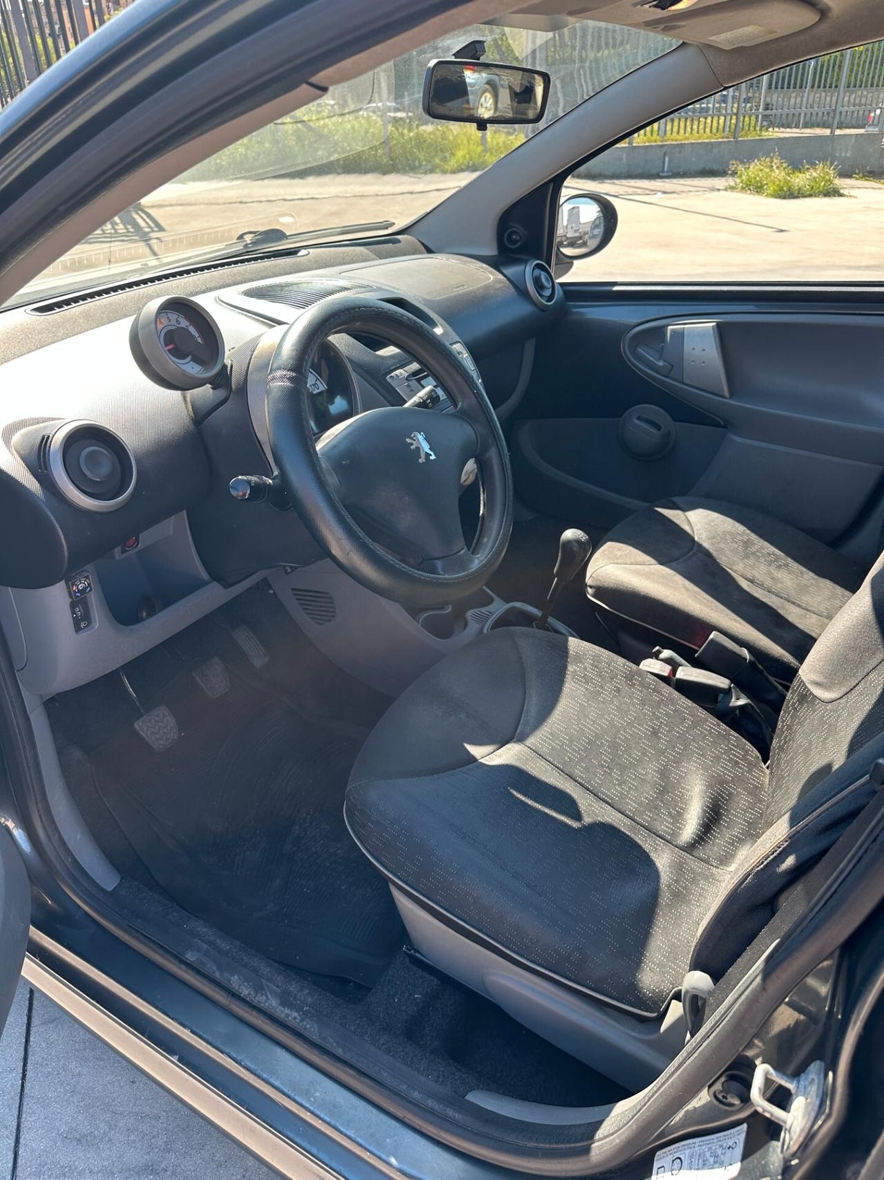 Peugeot 107 1.0 Gpl