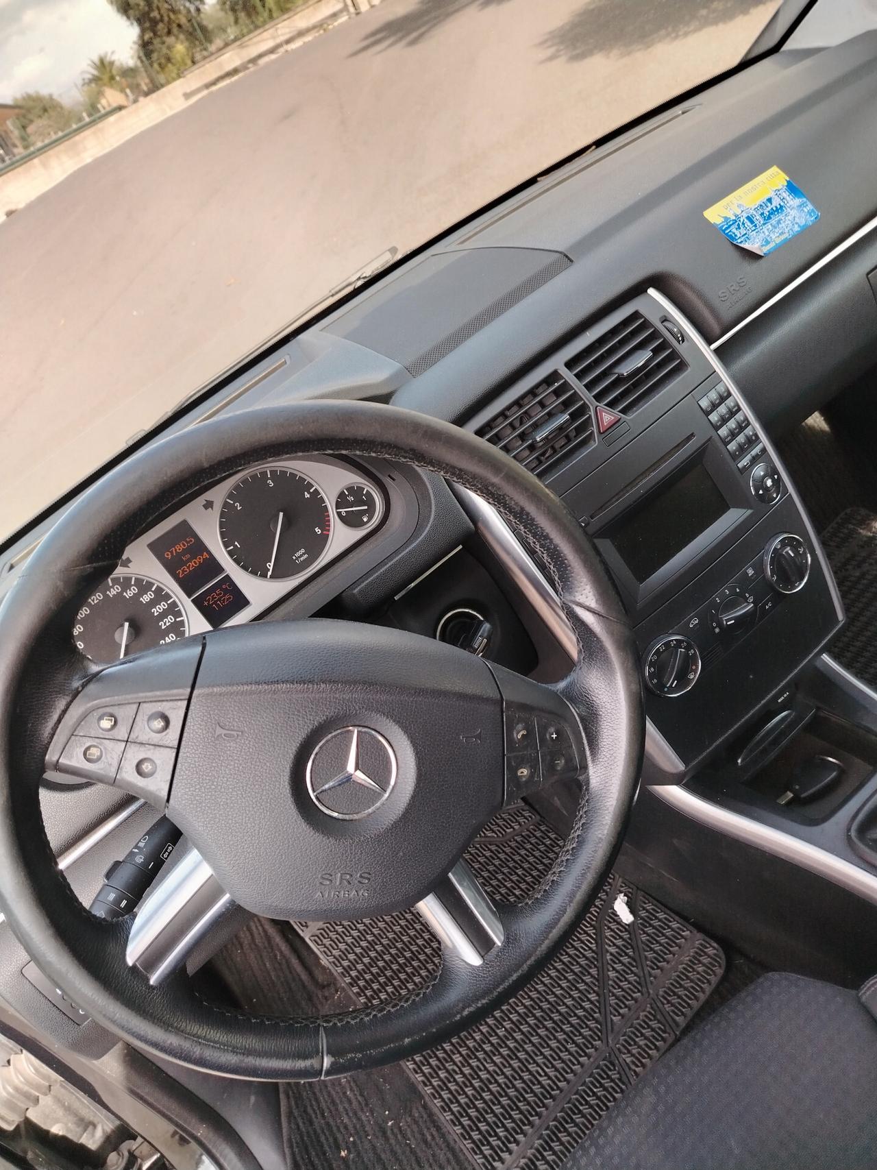 Mercedes-benz B 200 CDI Sport