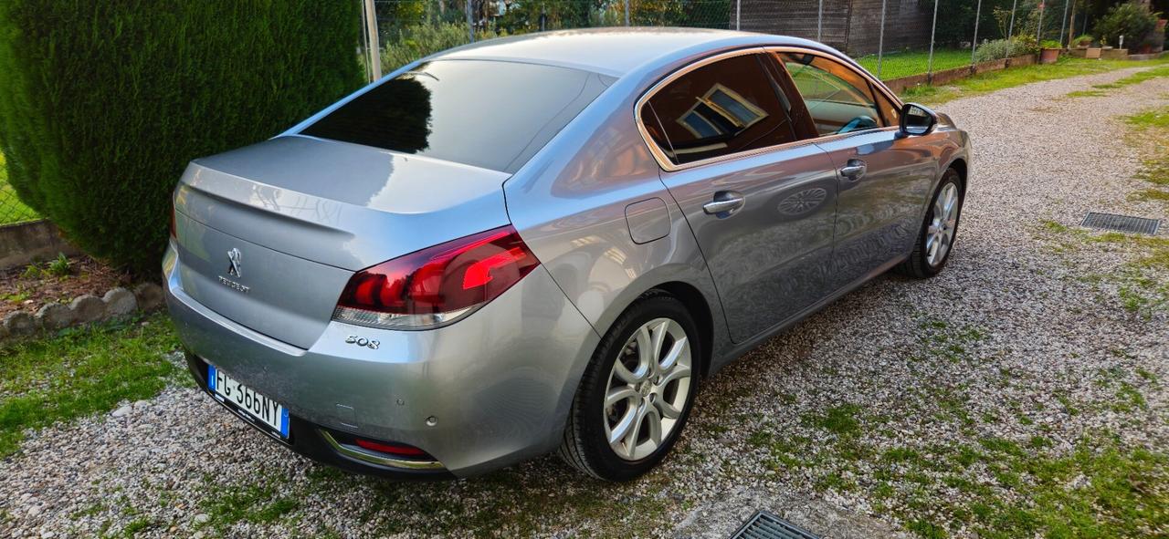 Peugeot 508 BlueHDi 1.6D 120cv E6 FULL
