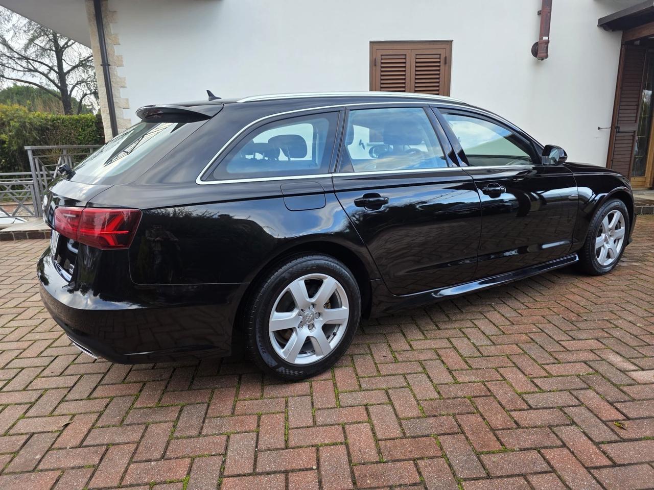 Audi A6 Avant 2.0 TDI ultra Business Plus