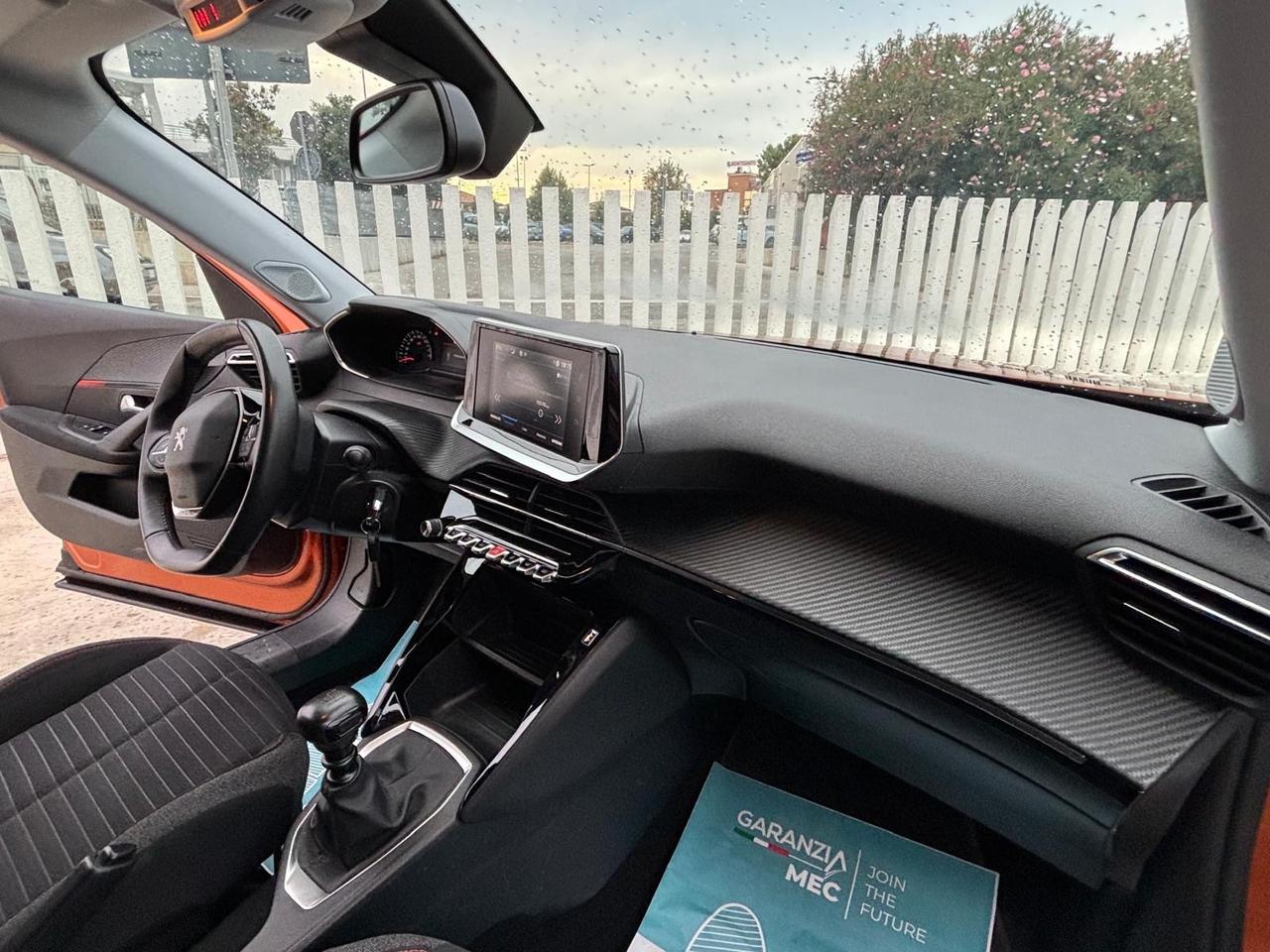 Peugeot 2008 BlueHDi 110 S&S Allure Pack