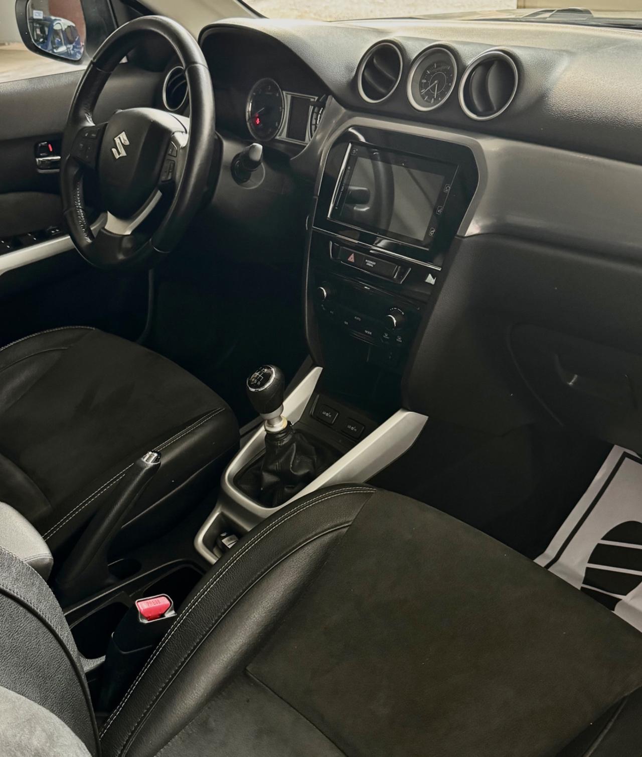 Suzuki Vitara 1.6 DDiS V-Top Full optional