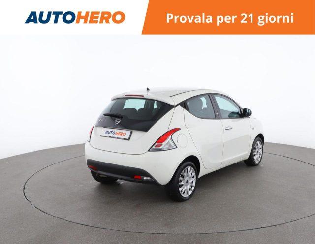 LANCIA Ypsilon 1.2 69 CV 5 porte Silver