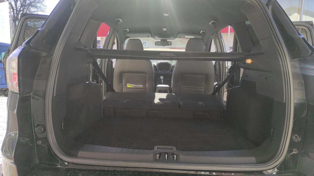 FORD KUGA 1.5 ECOBOOST BENZINA 120CV 2WD ST-LINE