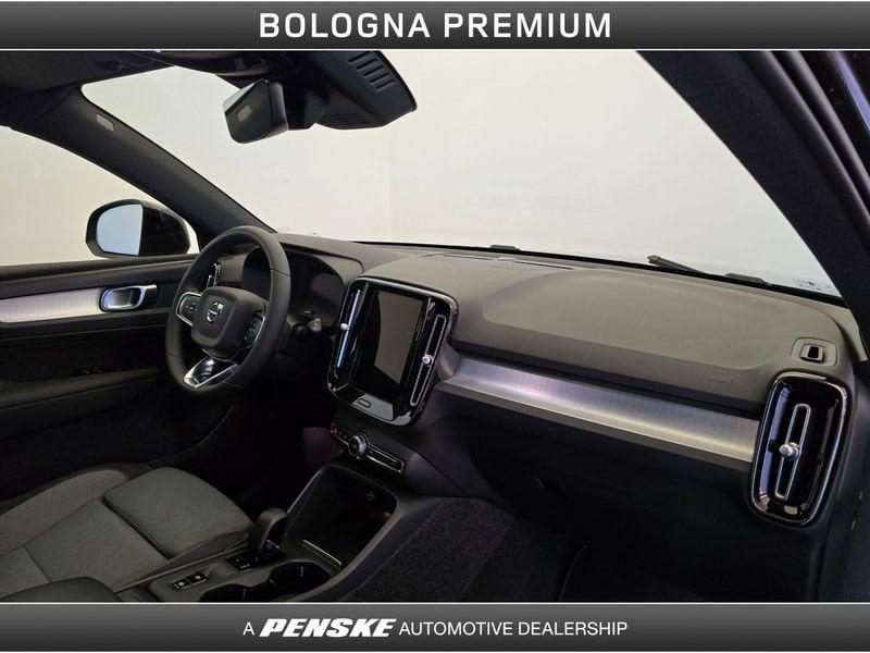 Volvo XC40 XC40 B3 automatico Core
