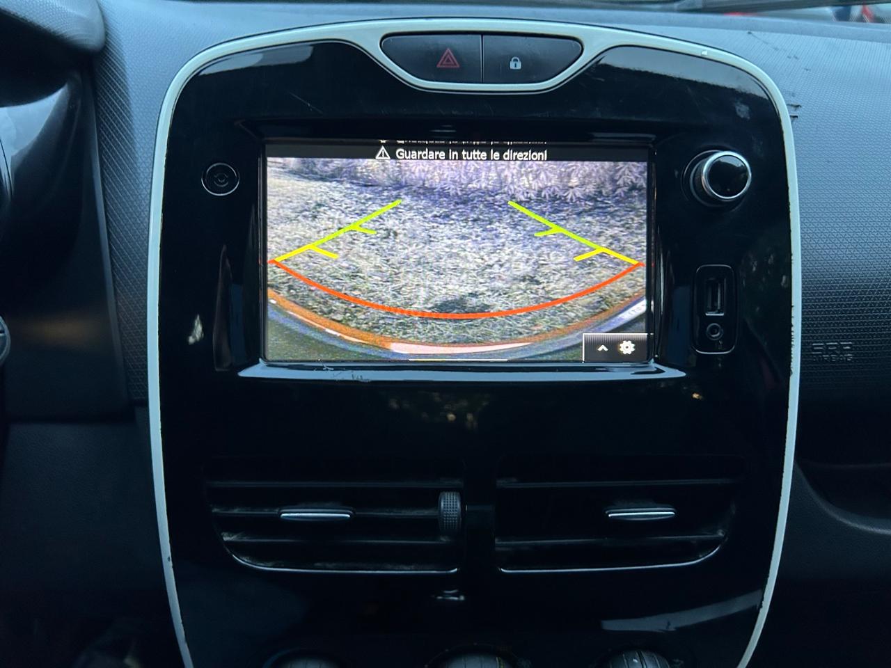 Renault Clio dCi 8V 75 CV Start&Stop 5 porte Energy neopatentati