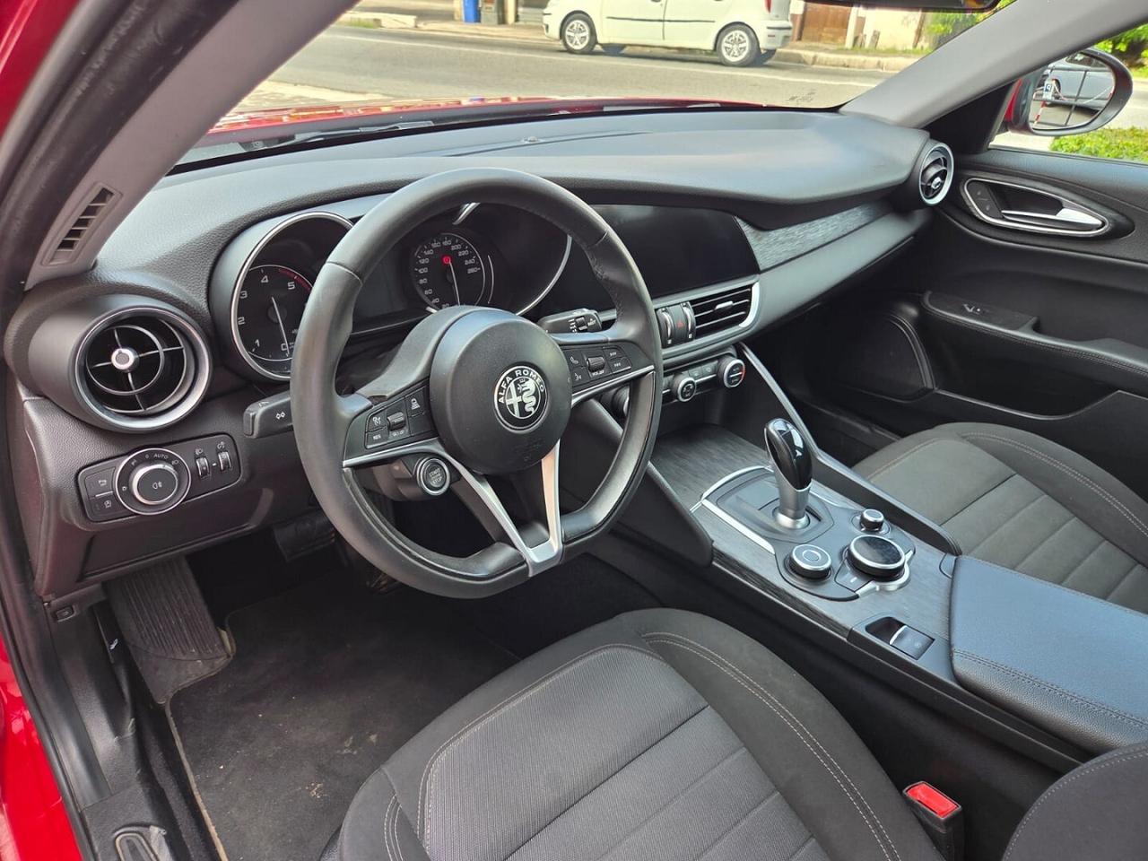 ALFA ROMEO GIULIA 2.2TD 160CV 118KW AUTOM NAV-2019