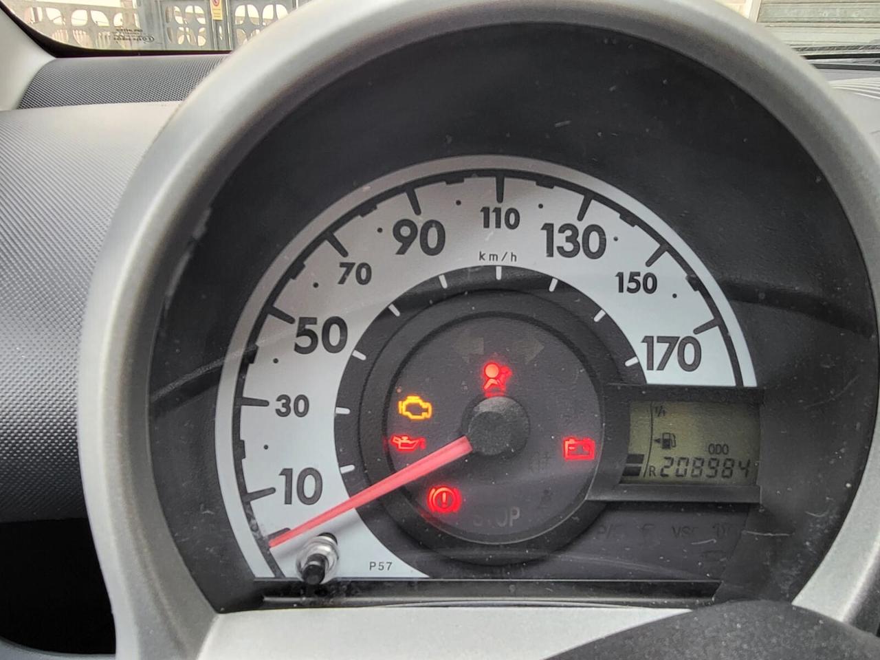 Toyota Aygo 1.0 12V VVT-i 5 porte Now