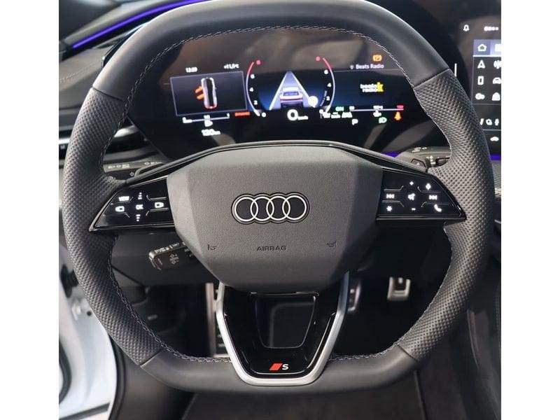 Audi Q5 TFSI 150kW S tronic S Line Edition Black Pack Gancio 20"