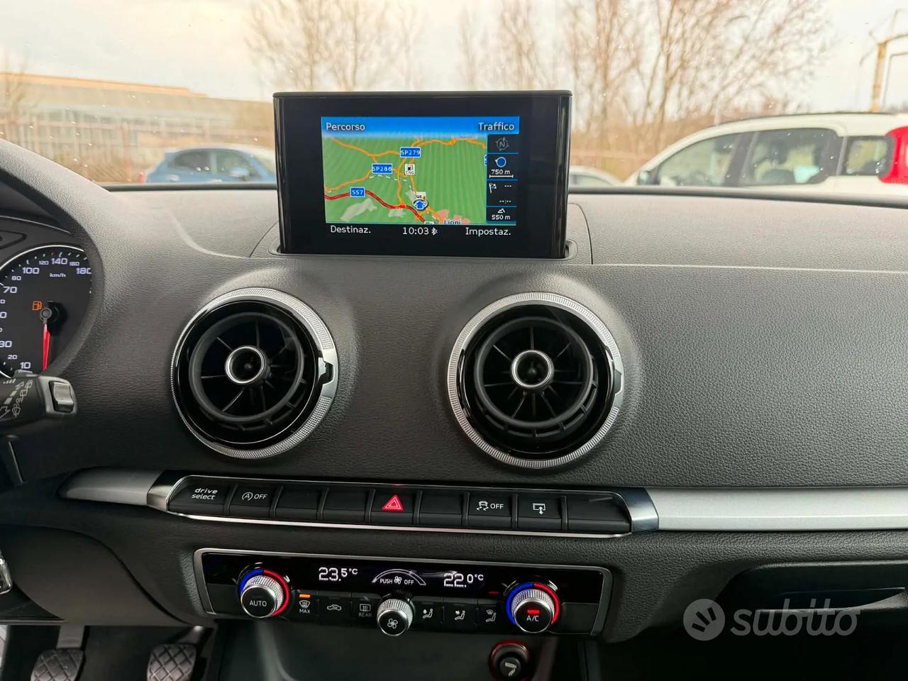 Audi A3 1.6 TDI 110Cv 3PORTE -VOLANO NUOVO-