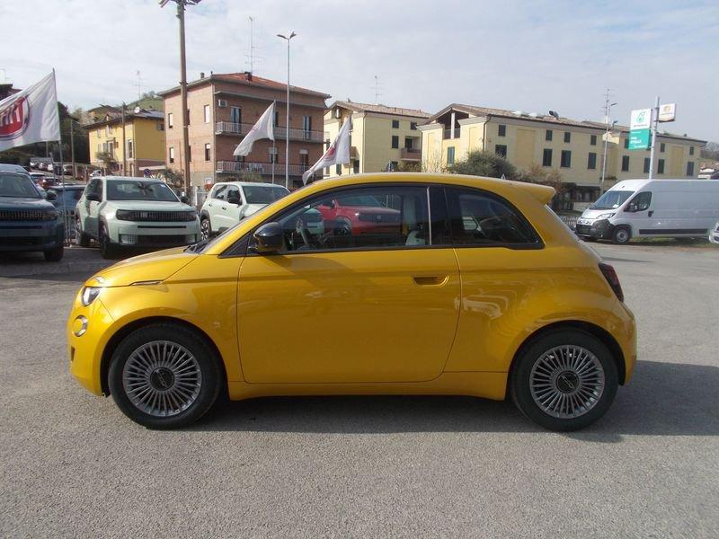 FIAT 500 Hybrid Hybrid Icon 338.7575187 MASSARI MARCO PRONTA IN SEDE
