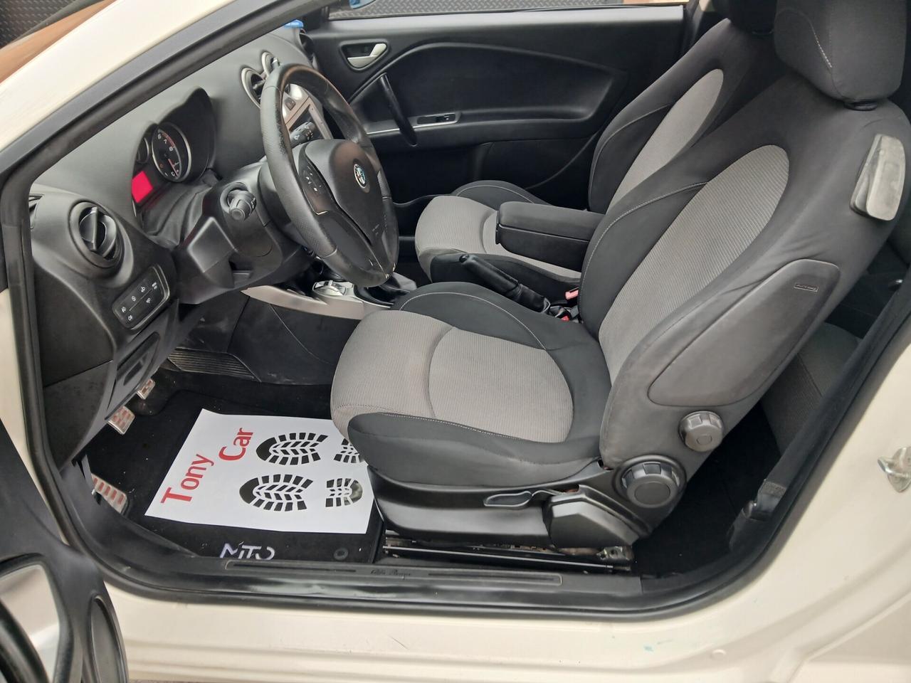 AlfaRomeo MiTo 1.4 105CV Distinctive 12Mesi GARANZIA