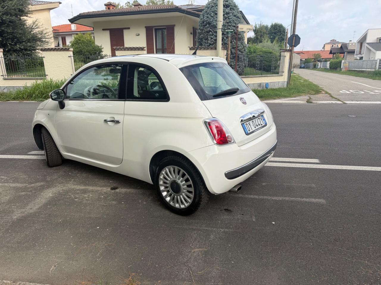 Fiat 500 1.2 Lounge interni in pelle totale Frau