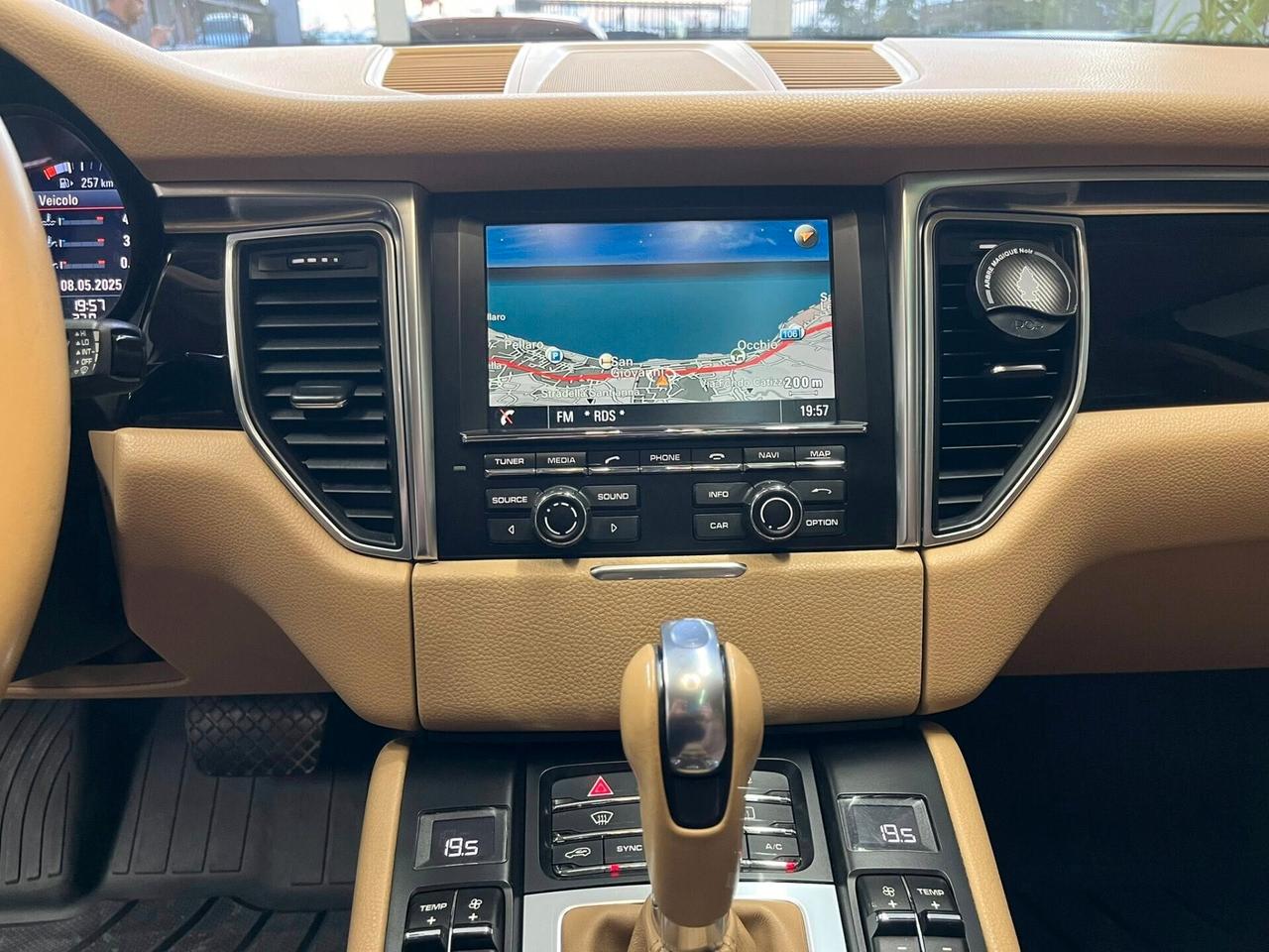 Porsche Macan 3.0 S Diesel Tetto