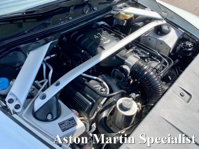 ASTON MARTIN V8 Vantage S Sportshift II Carbon Iva 22% Compresa