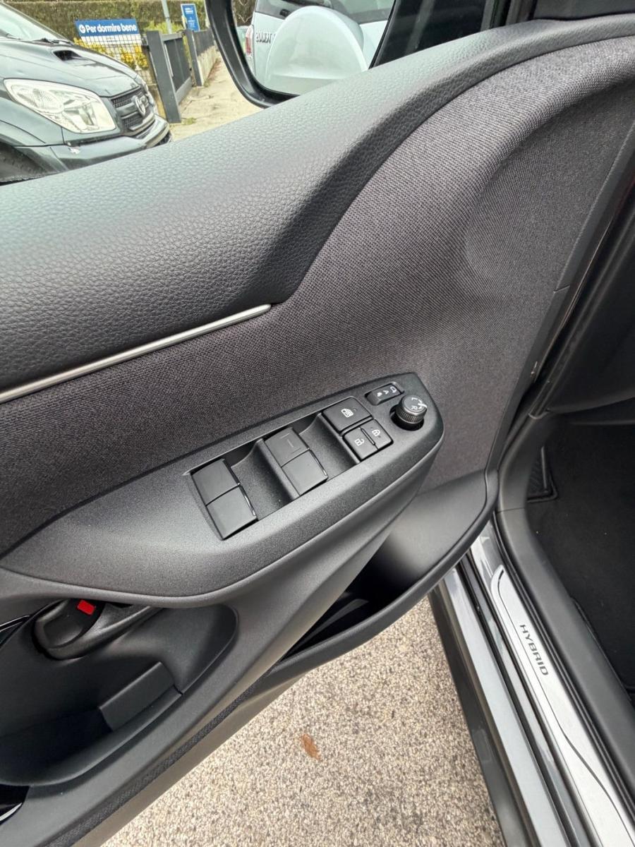 TOYOTA - Yaris - 1.5 Hybrid 5p. Lounge