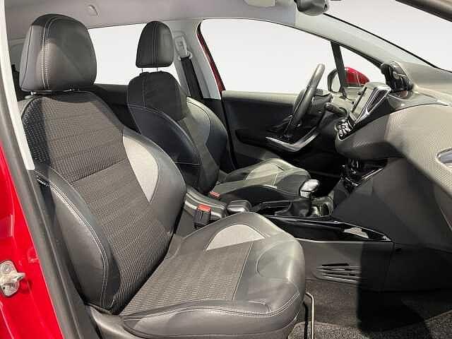 Peugeot 2008 1.6BlueHDi 100CV Allure - NEOPATENTATI