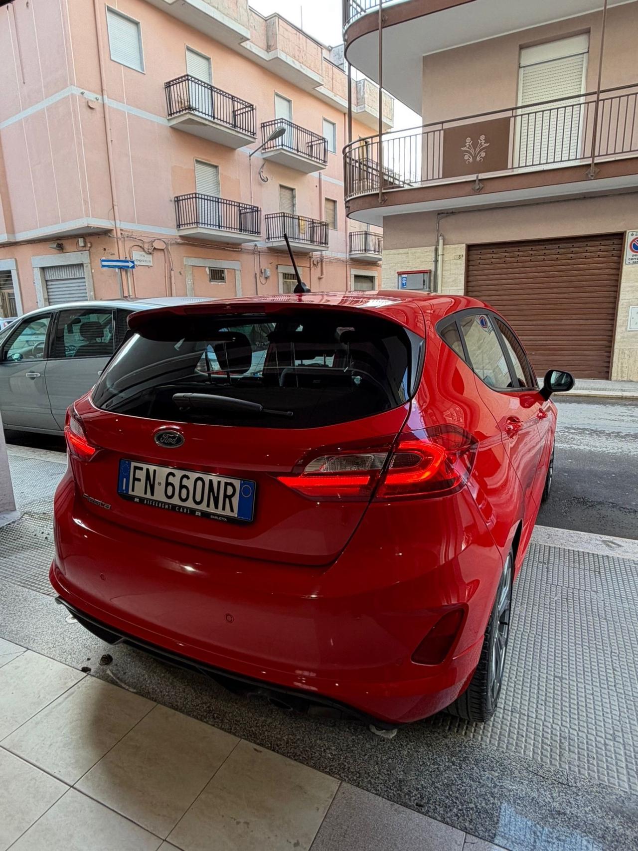 Ford Fiesta 1.5 TDCi 5 porte ST-Line