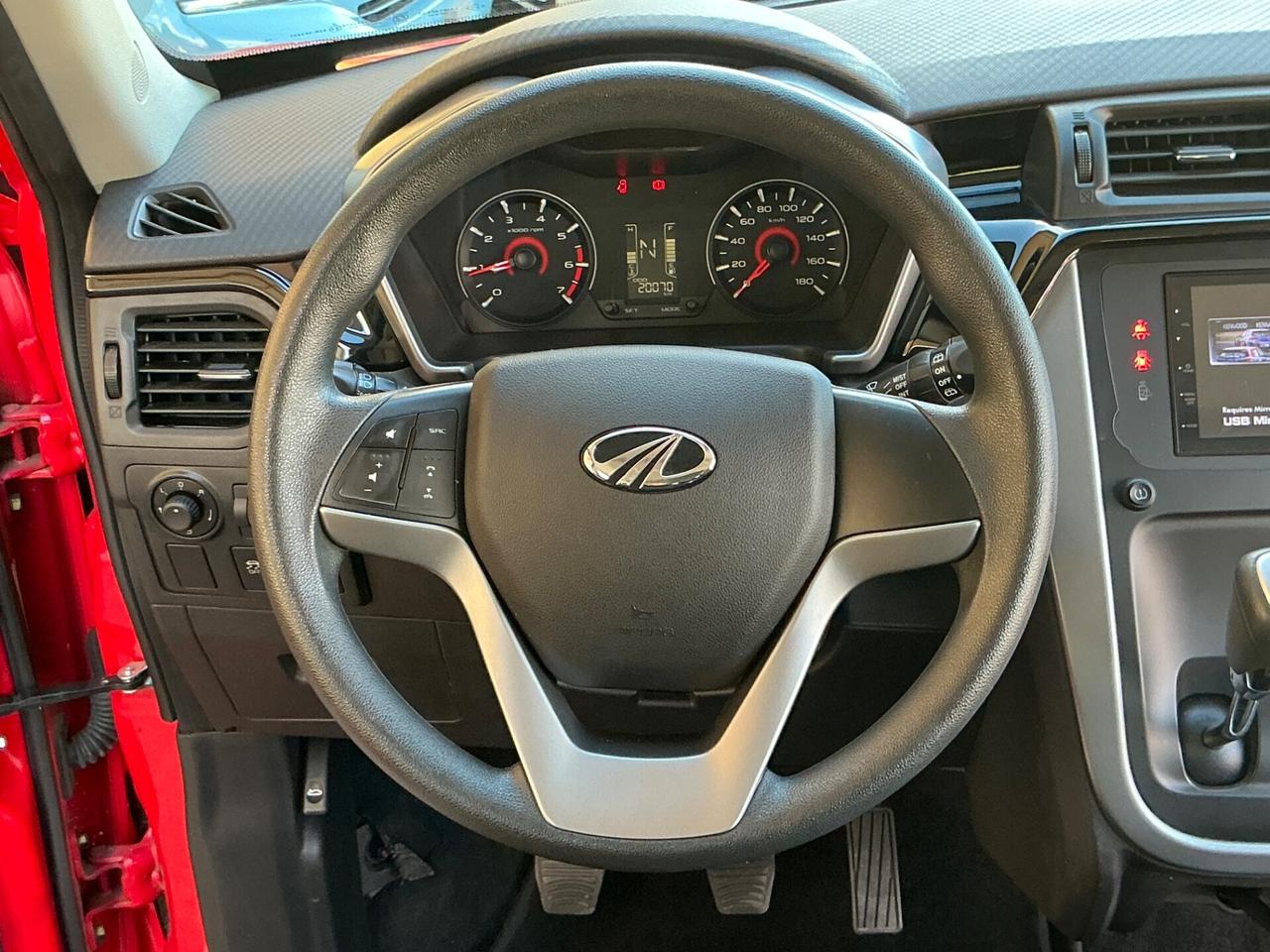Mahindra KUV100 1.2 VVT M-Bifuel GPL K8