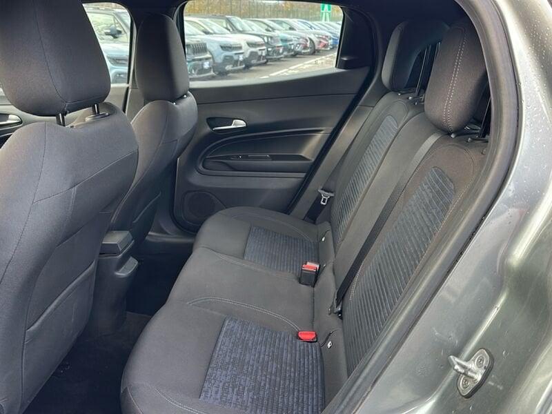 Alfa Romeo Junior 1.2 ibrida 145cv edct6