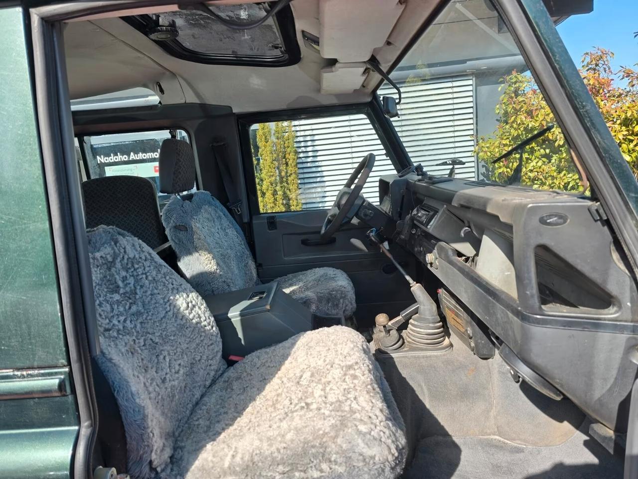 Land Rover Defender 90 2.5 Td5 SW 6 POSTI