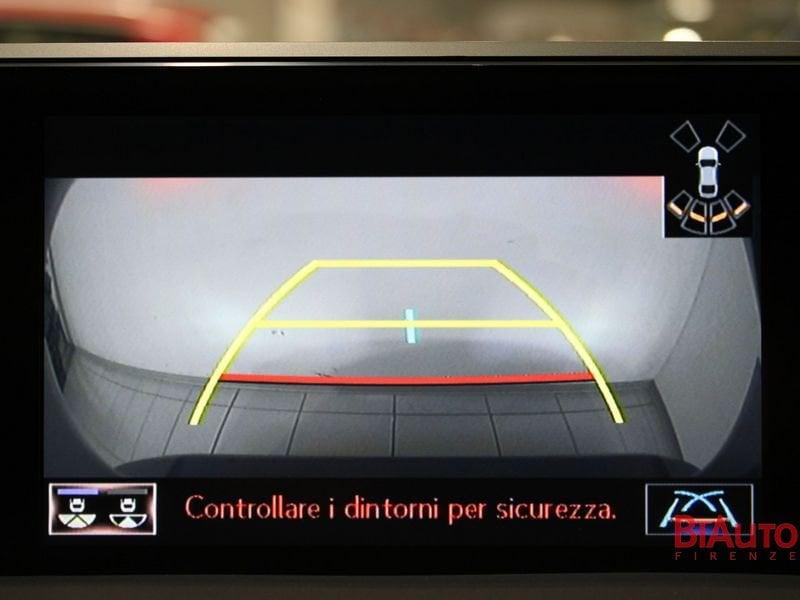 Lexus UX Hybrid Premium