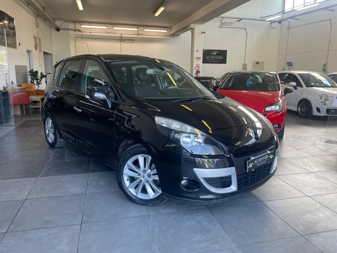 Renault Scenic Scénic X-Mod 1.5 dCi 110CV Luxe