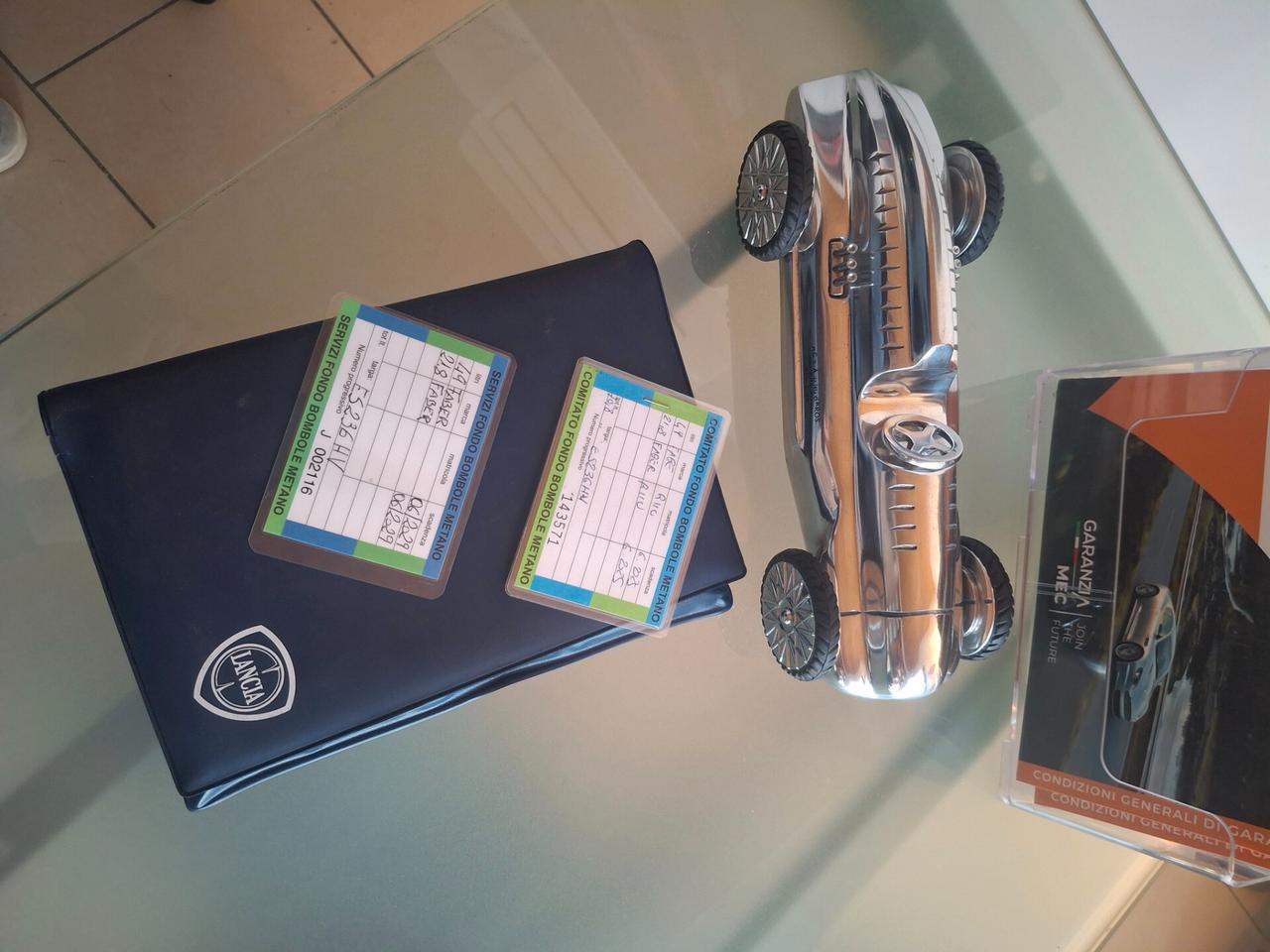 Lancia Ypsilon 0.9 TwinAir 85 CV 5 porte Metano Ecochic Gold