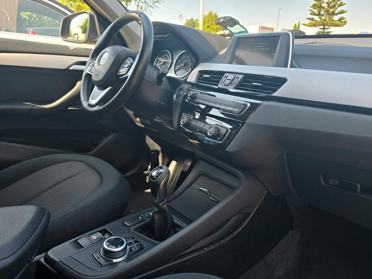BMW X1 SDRIVE 18D BUSINESS SPORT