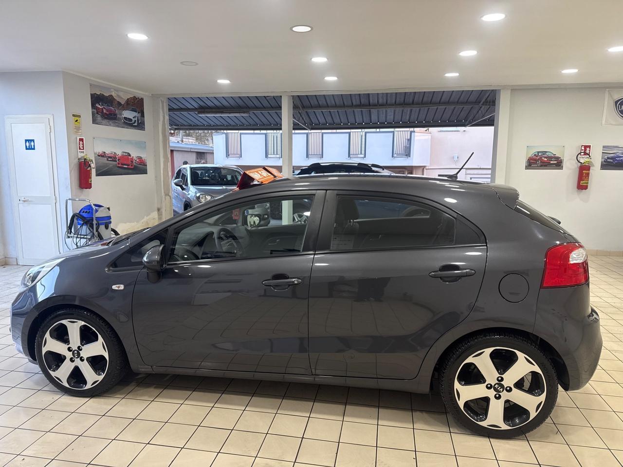 Kia Rio 1.2 gpl 2015 Full optional
