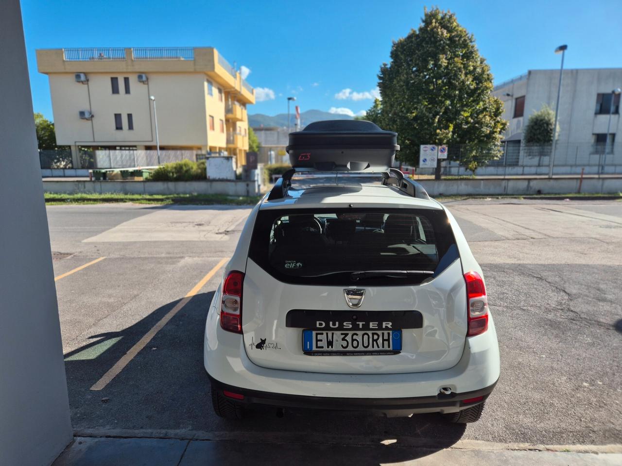 Dacia Duster 1.6 110CV 4x2 Lauréate POCHISSIMI KM