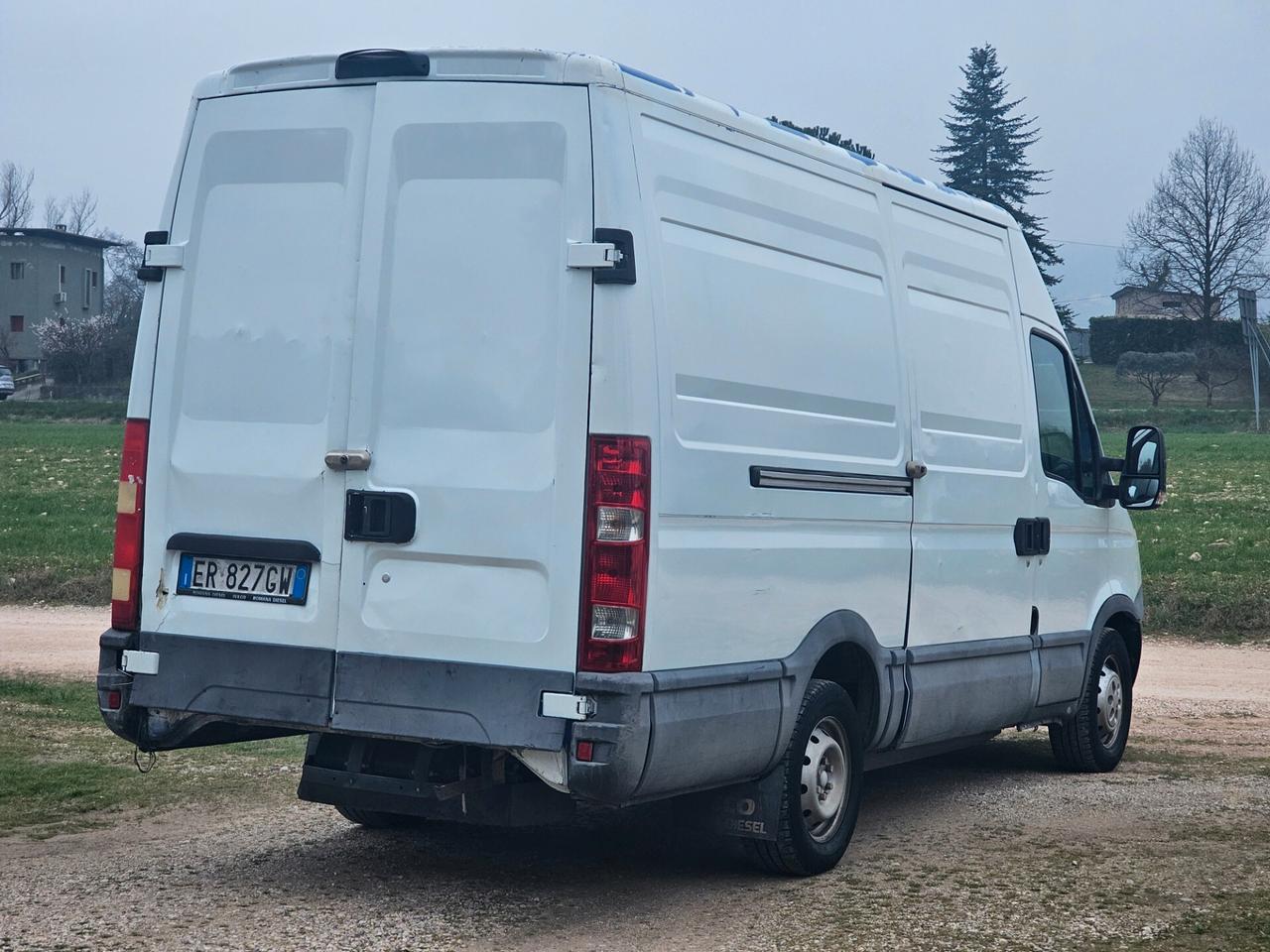 Iveco Daily 3000 BENZ/GPL UNICO PROPRIETARIO ANNO 12/2013