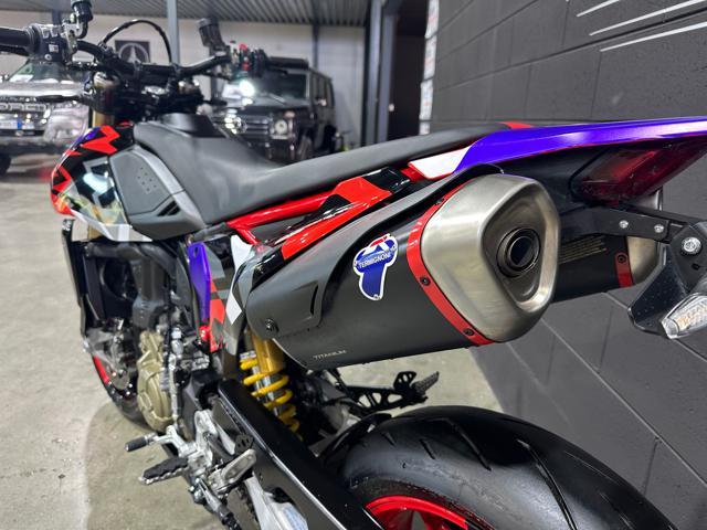 DUCATI Hypermotard 698 PARI AL NUOVO