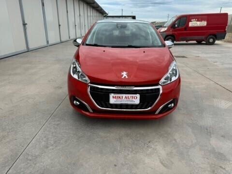 Peugeot 208 BlueHDi 75 5 porte Allure