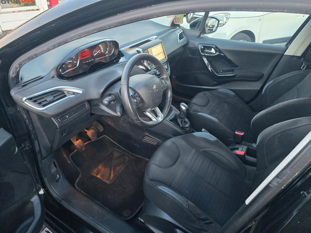 Peugeot 208 1.6 e-HDi 92CV S&S 5 porte Allure