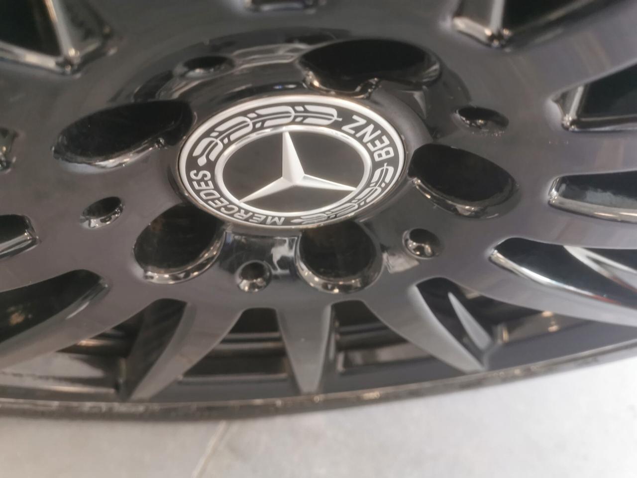 Mercedes-Benz Classe GLA 200 d cv 150 Automatic Premium 2020 km 133.000